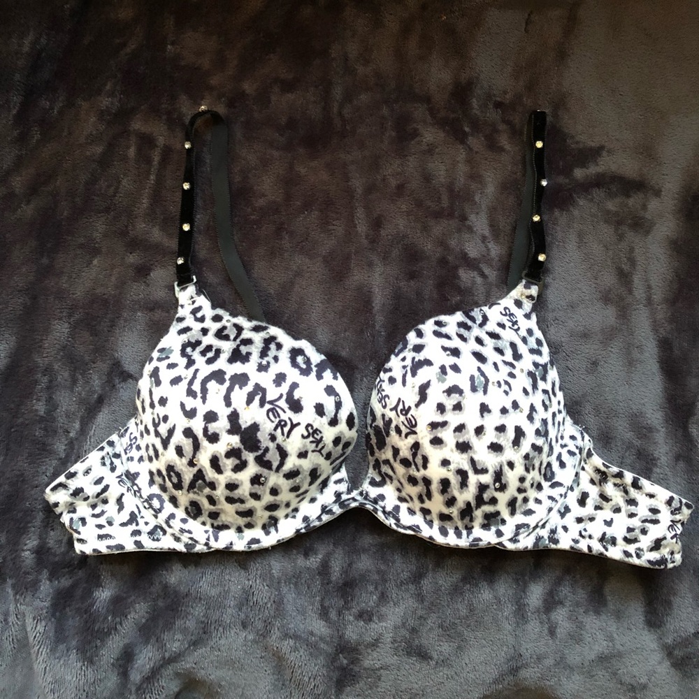 ✨VEUC✨ Victoria Secret Bra